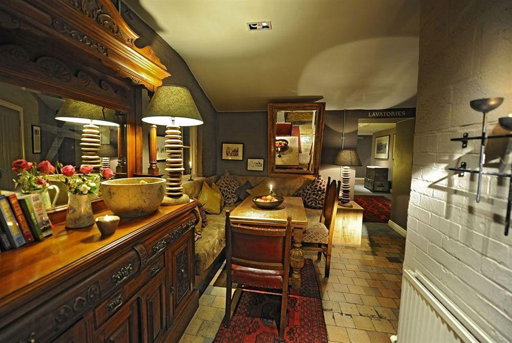 The Cholmondeley Arms Otel Wrenbury Dış mekan fotoğraf